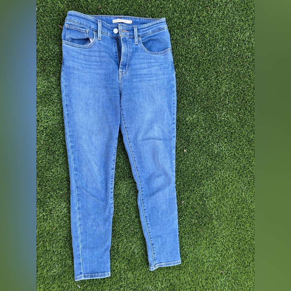 Levi's Women's 721 High Rise Skinny Jeans